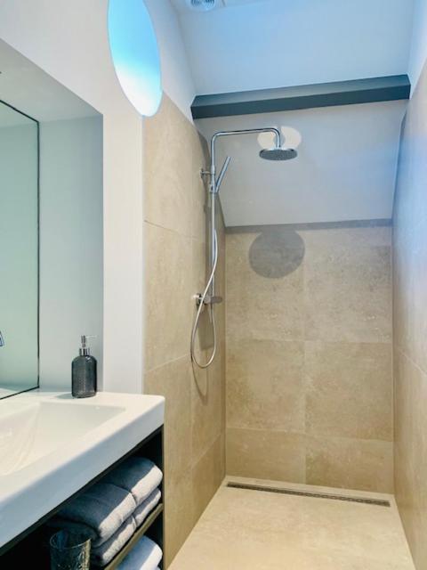 The Green House Lodge Den Dungen Екстер'єр фото